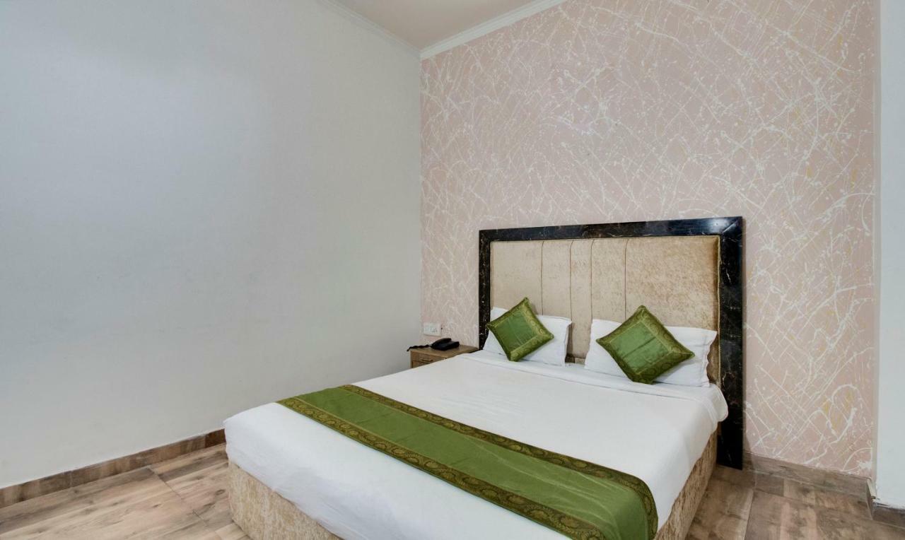 Itsy By Treebo - Royale Inn Meerut Eksteriør billede