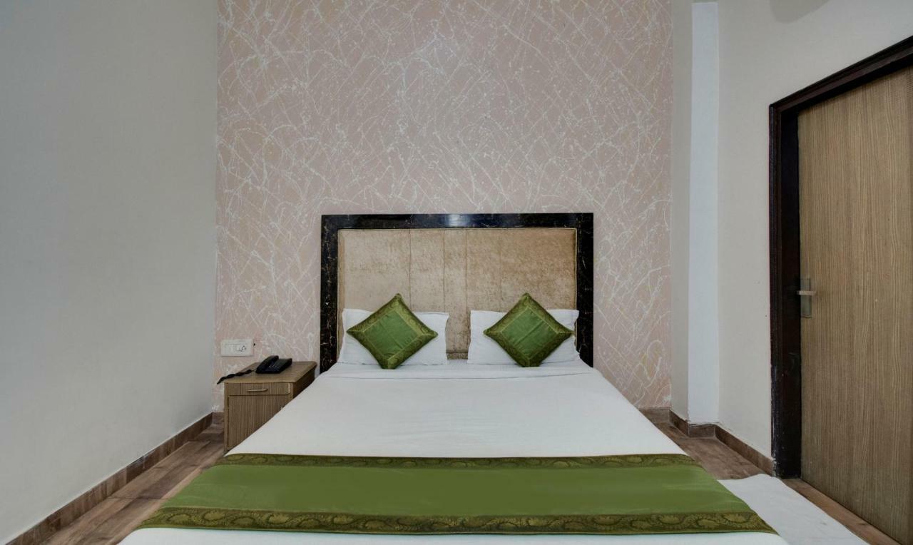 Itsy By Treebo - Royale Inn Meerut Eksteriør billede